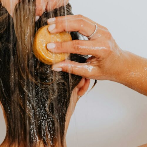 Czy zimny prysznic jest zdrowy? Odkryj jego korzyści dla zdrowia